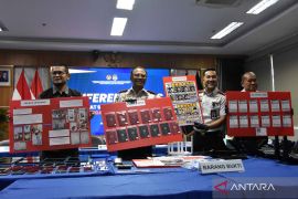 Imigrasi Bogor ungkap kasus sindikat penipuan daring