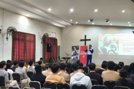 Edukasi SR di SMAK Immanuel Pontianak wujud #Cari_aman Asmo Kalbar