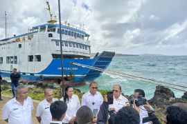 Pemprov NTT berencana melelang dua kapal feri