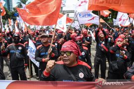 Hari Buruh, Kadin DKI harap pemerintah pastikan formula upah minimum