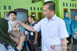 Gubernur NTB soroti empat anak diduga stunting di Lombok Tengah