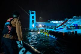 Tim SAR cari seorang penumpang speed boat jatuh di perairan Karimun