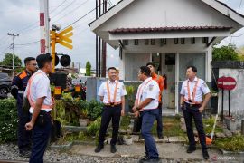 Perkuat aspek keselamatan angkutan lebaran, Direktur Keselamatan dan Keamanan KAI tinjau Jalur KA Padang -- Pulau Air