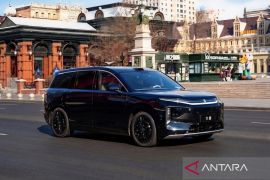 BYD ungkap SUV listrik flagship Great Tang