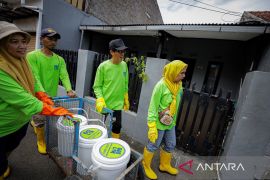 Pemkot Bandung menargetkan seluruh RW olah 25 kilogram sampah organik