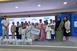 BRI Manado buka puasa bersama anak yatim-pensiunan