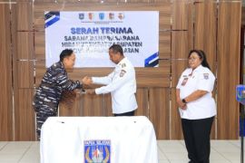 Pemprov Papua Selatan serahkan bantuan ambulans kepada rumah sakit