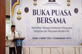 Kanwil Kemenkum Sulbar gelar bukber pererat kebersamaan