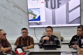 BPJN Lampung siapkan alat berat untuk antisipasi 39 titik rawan longsor di jalan