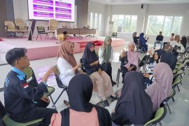 Mahasiswa IAIN Sultan Amai Gorontalo dalami bahasa isyarat bersama GERKATIN