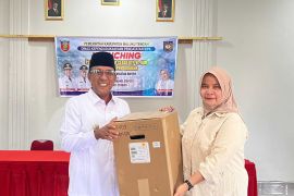 Pemkab Maluku Tengah hadirkan mesin cetak E-KTP untuk warga Banda