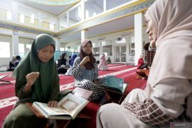 Sekolah Ramadhan Inklusif ajarkan Al Quran isyarat kepada tunarungu