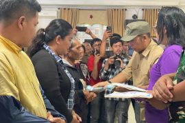 1.600 warga di Tapanuli Utara terima dana bantuan jaminan hidup