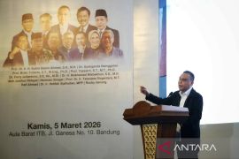 Politik kemarin, ajakan perkuat persatuan hingga WNI diculik bebas