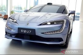 BYD luncurkan sedan mewah Yangwang U7 dengan jarak tempuh 1.006 km