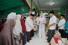 Gubernur Sherly bersama Wagub Sarbin Sehe pererat ukhuwah umat di Haltim
