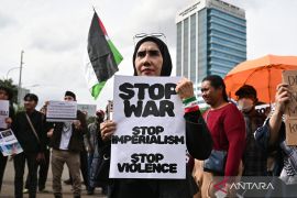 Survei ungkap mayoritas warga Eropa menentang serangan AS-Israel