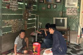 Polres Abdya salurkan sembako bagi warga kurang mampu