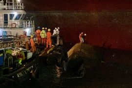 Tugboat terbalik di PT ASL Batam, Tim SAR Gabungan cari ABK yang hilang