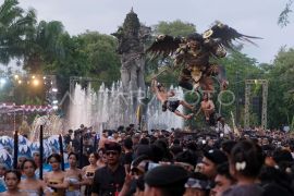 Parade Ogoh-ogoh di Kasanga Festival 2026