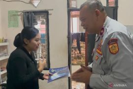 Dishub Bogor beri santunan keluarga petugas yang wafat saat bertugas