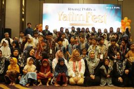 Daop 7 Madiun salurkan bantuan TJSL untuk anak yatim dan dhuafa