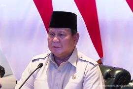 Prabowo mengaku lega 218 jembatan selesai dibangun, anak-anak tak lagi dalam bahaya