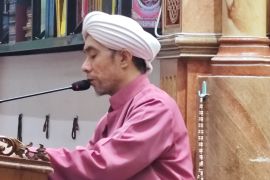 Ustadz Zamzam ungkap rahasia pengisian jeda antarshalat Tarawih dan Witir