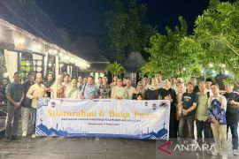 Arutmin ngobrol santai bersama media di momen berbuka puasa