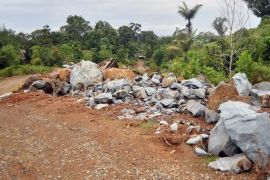 Tambang andesit rawan bencana di Padang Pariaman