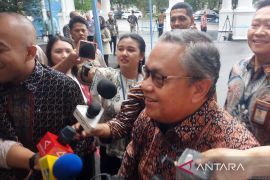 Prabowo panggil Menkeu hingga Gubernur BI rapat di Istana Jakarta