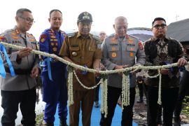 Kapolda Kalsel resmikian Marnit Patroli Bangkau di HSS