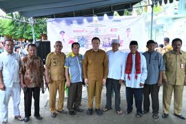 Pemkot Kupang menyiapkan 27 pasar murah bersubsidi untuk tekan inflasi