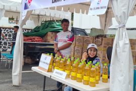 Bulog Lampung pastikan stok minyak goreng tersedia jelang Lebaran