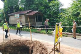 Polda Sulbar survei jalan guna cegah kecelakaan lalu lintas