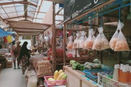 Penajam terus pantau bahan pangan agar harga stabll