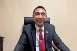 DPRD minta Pemprov Jatim keluarkan larangan mobil dinas untuk mudik