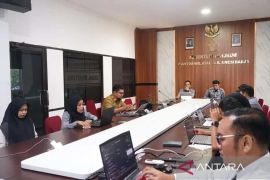 Kemenkum Sulbar harmonisasi Ranperkada tentang THR