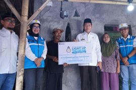 PLN hadirkan listrik gratis bagi ribuan warga lewat LUTD berkah Ramadhan