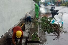 Pelindo bangun rumah Pompa Kalimas untuk mitigasi banjir rob