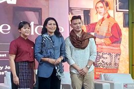 Tips tampil gaya namun tetap nyaman saat traveling untuk pria