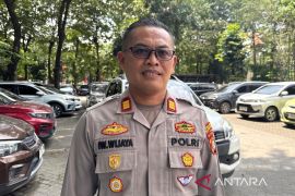 Polisi gerebek tiga toko obat keras yang diserang petasan di Jaktim