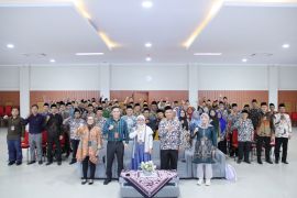 OJK Tasikmalaya melibatkan penyuluh agama perkuat literasi keuangan