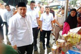 Pasar mlurah di seluruh kecamatan di Makassar digelar selama 10 hari
