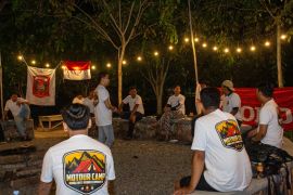 Asmo Kalbar pererat solidaritas paguyuban HWBC lewat Fun Motour Camp 2026