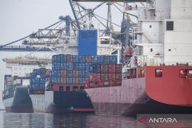 Neraca dagang Indonesia Februari 2026 surplus 1,27 miliar dolar AS