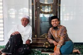 Ustadz Dr Sufrin ingatkan pentingnya amal ringan bernilai besar di akhir Ramadhan