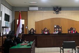Jaksa meminta hakim tolak eksepsi tiga terdakwa gratifikasi DPRD NTB