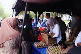 Polres Natuna gelar pangan murah ringankan beban ekonomi para warga