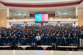 Dekan SV Undip tekankan integritas dan profesionalisme pada first gathering BEM